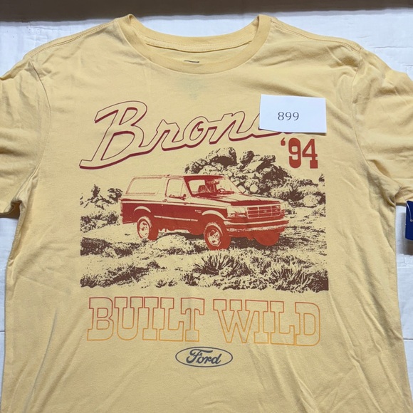 Vintage Ford Bronco '94 Graphic Tee in Yellow, "Built Wild" NWT - Picture 6 of 6